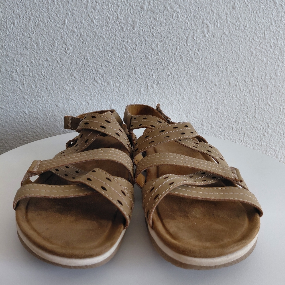 Earth Samsin Womens Plus Strappy Faux Suede Flat Sandals - Picture 11 of 15